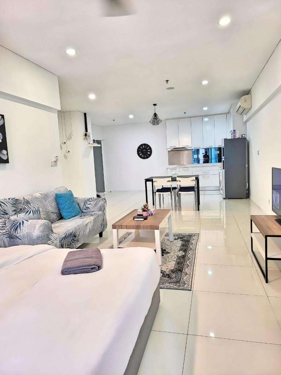 Pangsapuri Mercu Summer Suites, 8 *