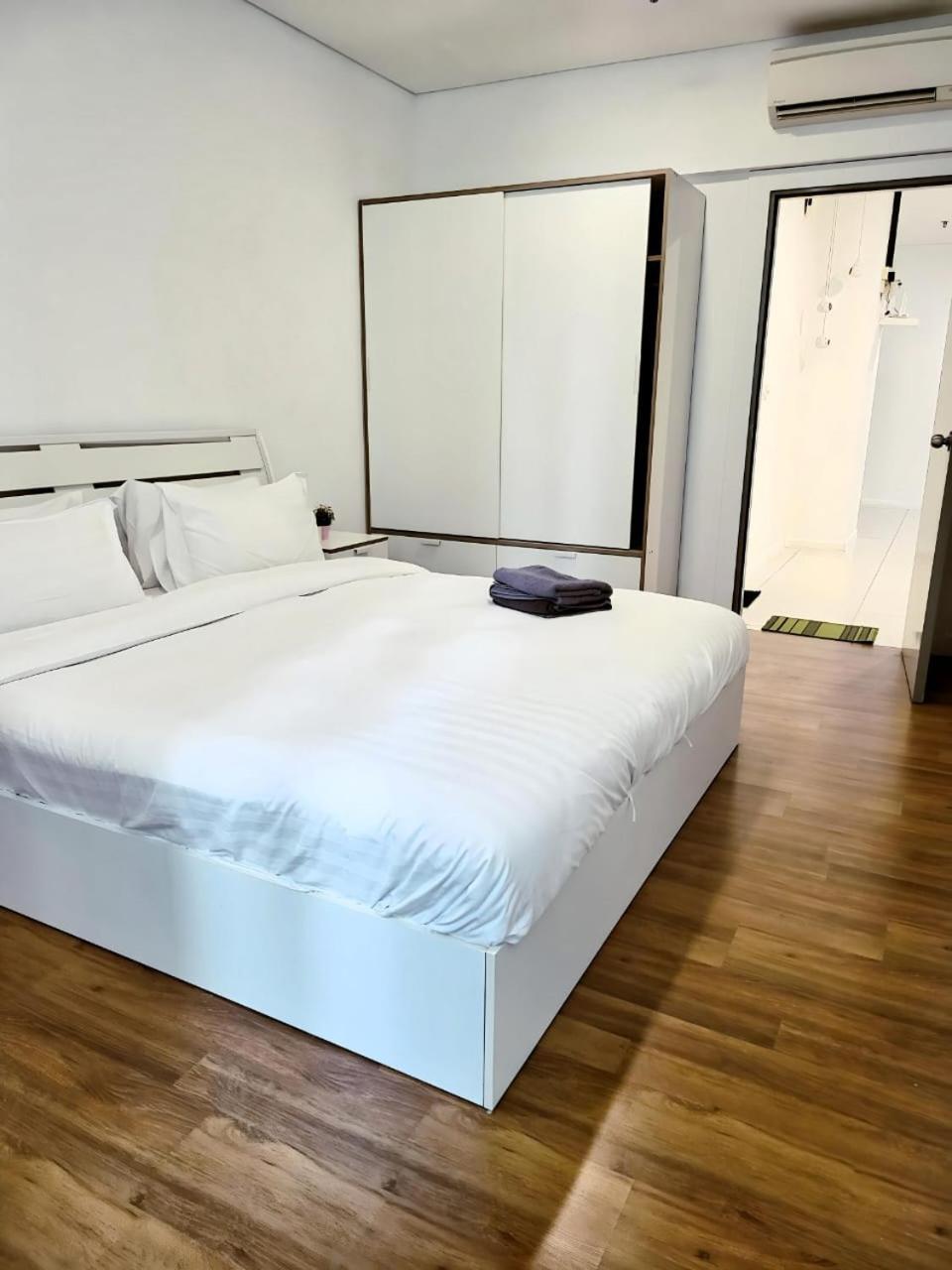 Pangsapuri Mercu Summer Suites, 8